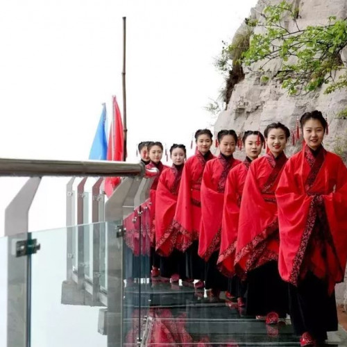 这个六一行动起来，我们在珏山等你~