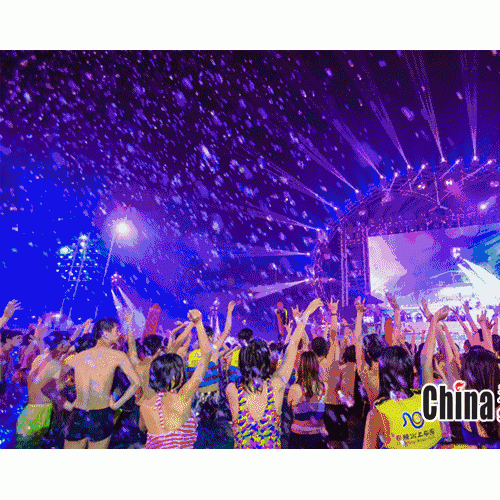 盛世闻樱欢乐戏水&电音狂欢给你不一样的体验！不一样的夏日！