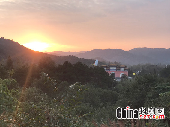 灵山人口有多少_灵山这几个景点很不错,可惜知道的人并不多