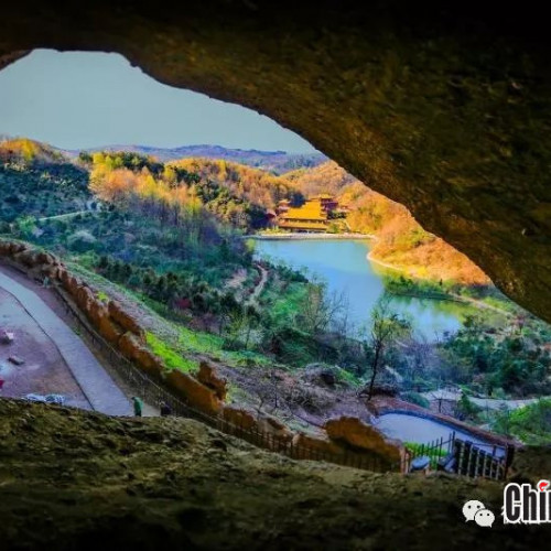 大别山石窟风景区，体现了大自然的鬼斧神工