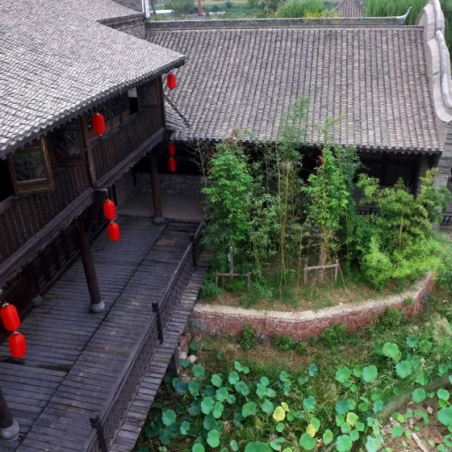 你想在人群中卓尔不凡吗？来朱仙镇启封故园吧