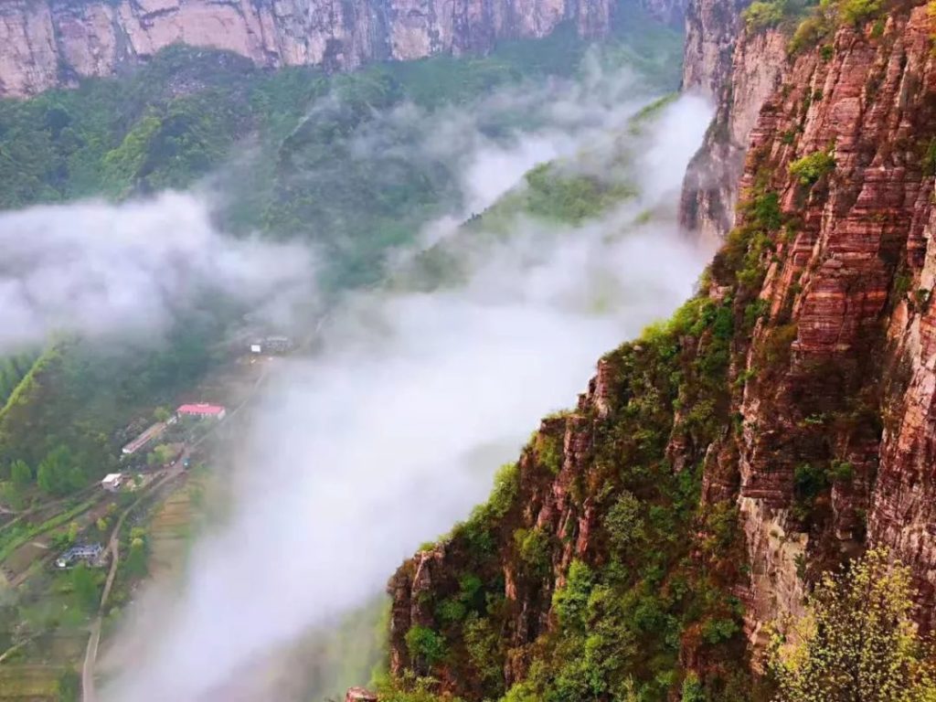 轿顶山图片,轿顶山景区图片,辉县轿顶山图片_大山谷图库