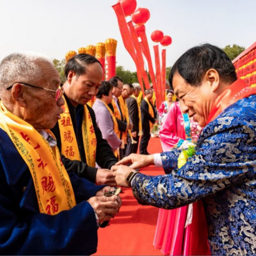 来亲自体验大槐树祭祖习俗，感受老家祭祀文化