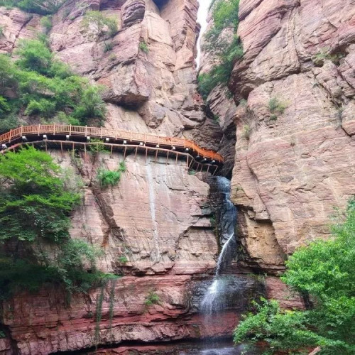 黄帝御龙处，神奇双龙峡，美景青要山就等你啦