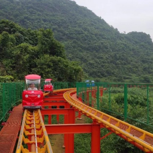 来八桂壮王城，体验冰雪神话、传奇洞天