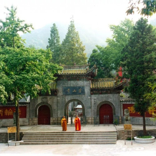 信阳灵山风景区5月22日恢复开放