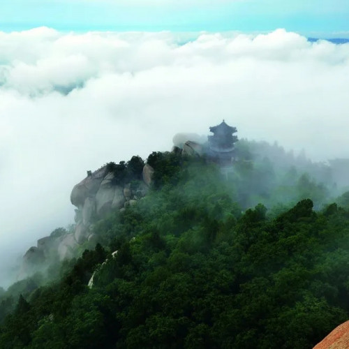 端午佳节登峄山，幸福吉祥保平安