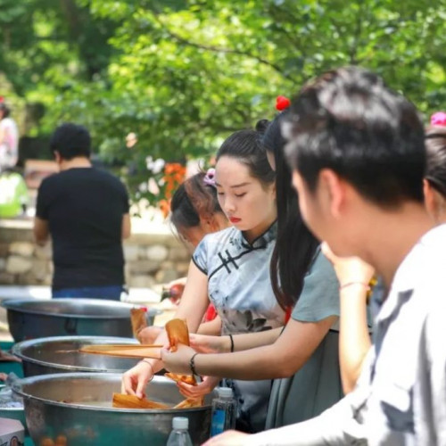 鸡公山景区——端午小长假喜迎八方来客