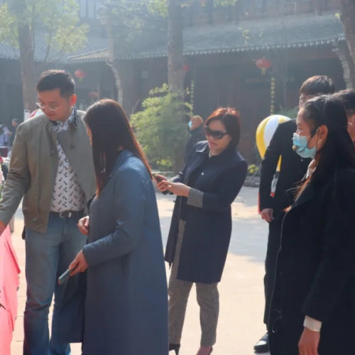 初冬暖阳，让我们相约中原水乡启封故园