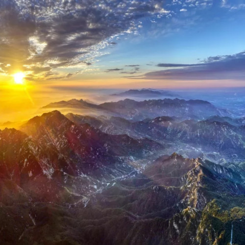 冬日蒙山的每一处风景，都有着惊心动魄的美