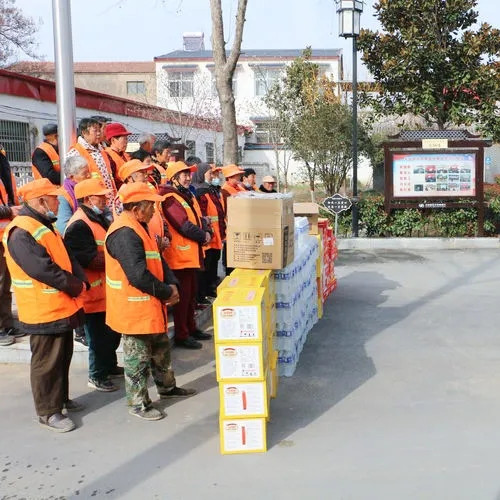 朱仙镇启封故园开展：“道一声辛苦，送一份温暖” 慰问环卫工人活动