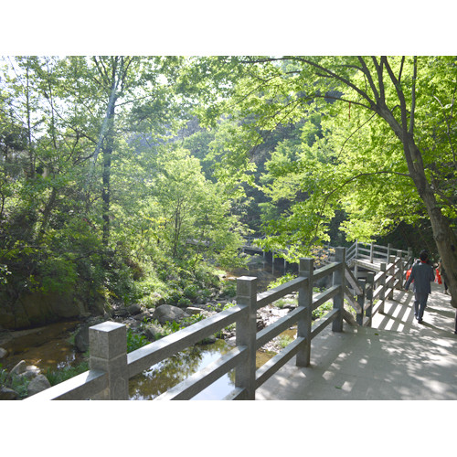 信阳灵山风景区：明媚温润的五月，正是出游好时节