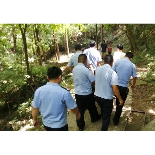 灵山风景区及时救助中暑游客获“点赞”